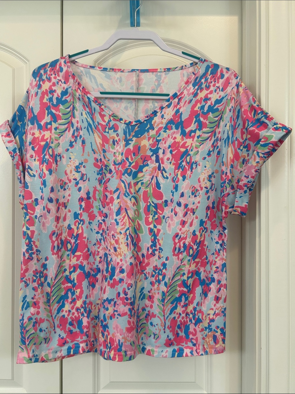 Women’s Short Sleeve V-Neck Printed Top - Pink Multi